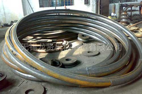 半圓管節(jié)距受哪些因素影響，怎么計算？