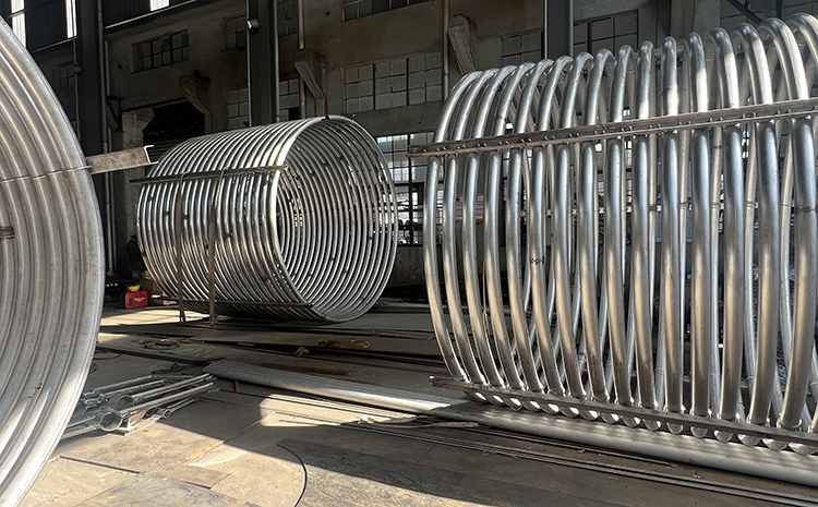 無錫龍賢機(jī)械制造有限公司生產(chǎn)哪些類型的不銹鋼管？