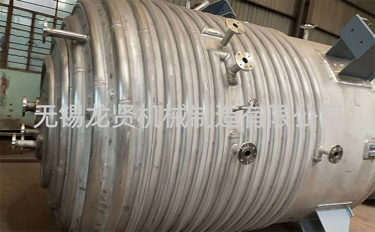 半圓管加工中如何控制材料的流動性和穩(wěn)定性？